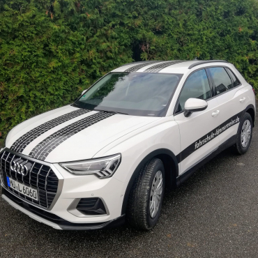 audi_q3