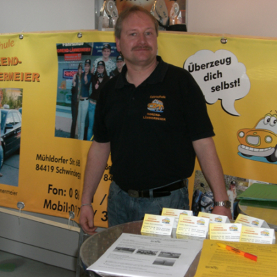 Ausstellung der Fahrschule Horrend-Lämmermeier